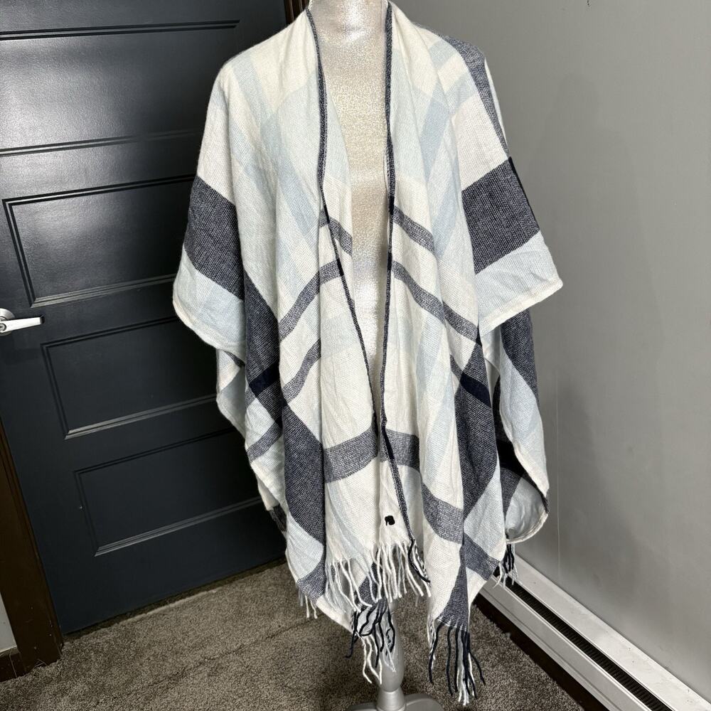 Banana Republic Womens Plaid Fringe Wrap Shawl One Size Poncho